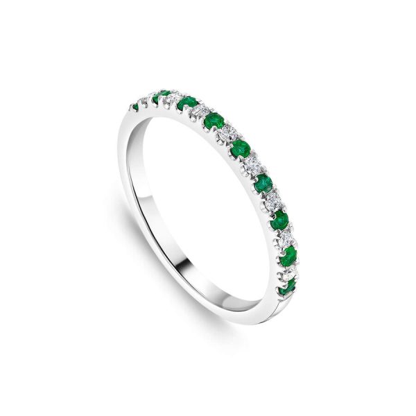 Unazë eternity ar i bardhë 9k me 0.09ct diamant eternity