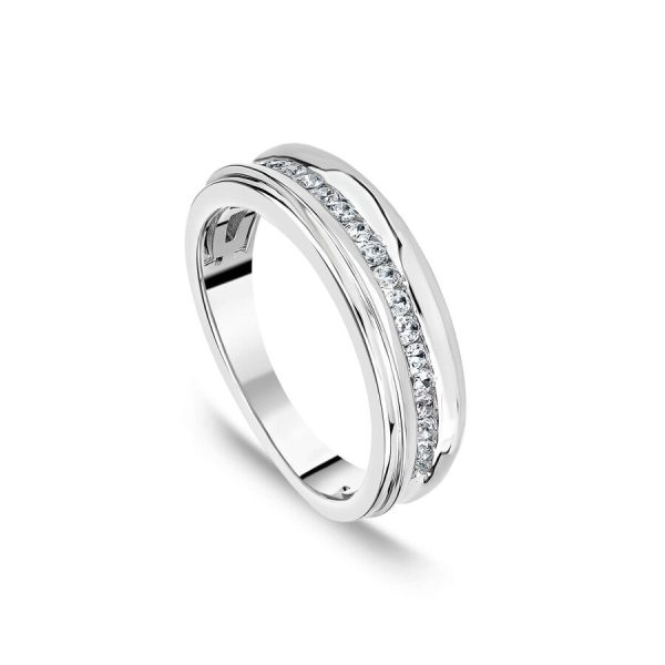 Unazë ar i bardhë 9k me 0.33ct diamant i lustruar