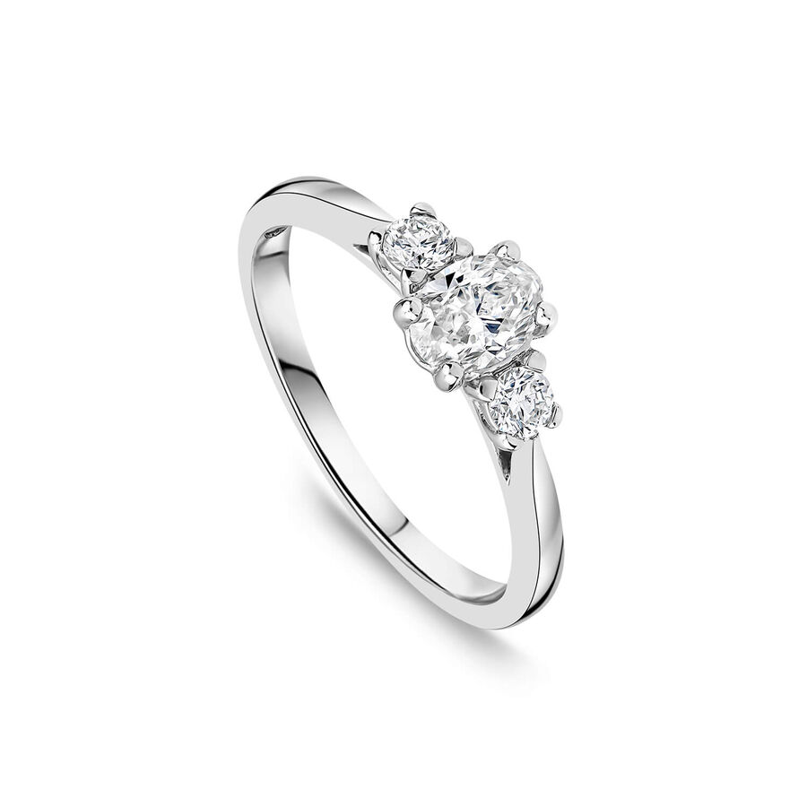 Northern Star unazë platin me 0.55ct diamant ovale yll